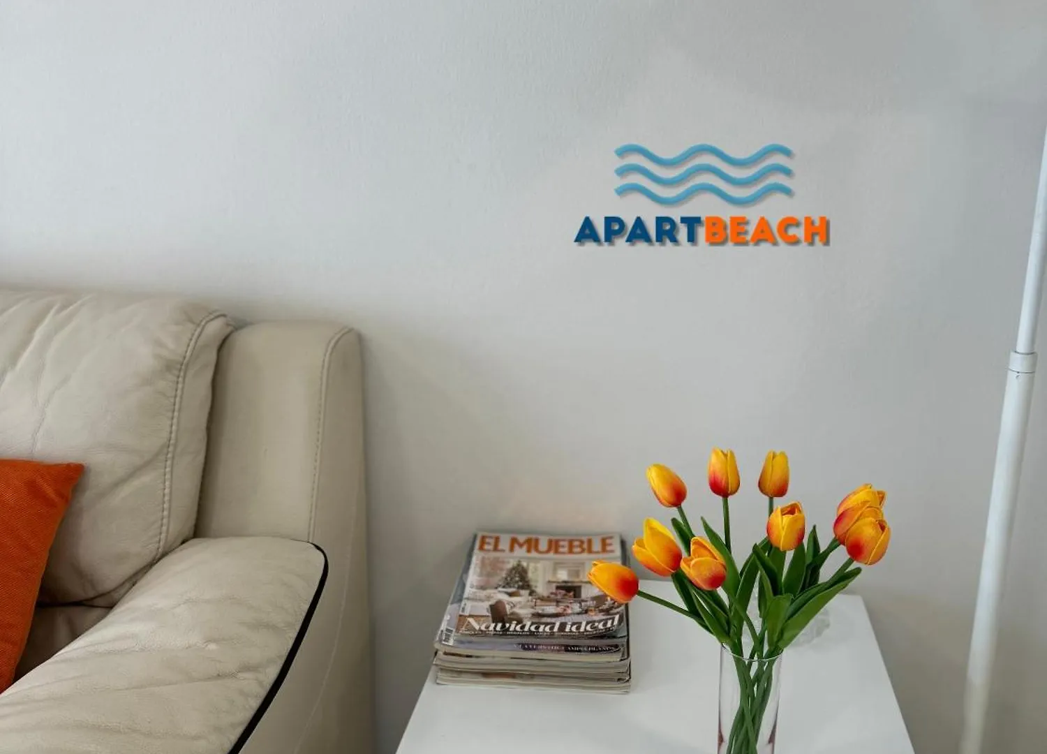 Apartbeach San Sebastian Junto Playa Larga Y Cala Dorada Salou
