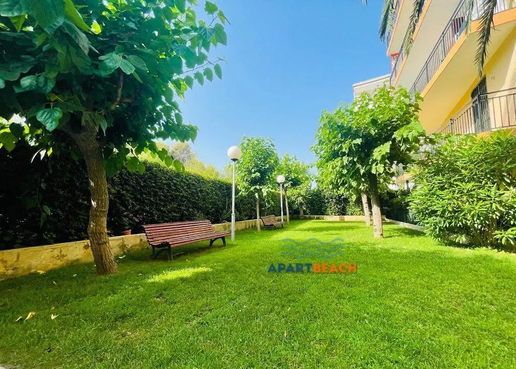 Apartbeach San Sebastian Junto Playa Larga Y Cala Dorada Salou Spain