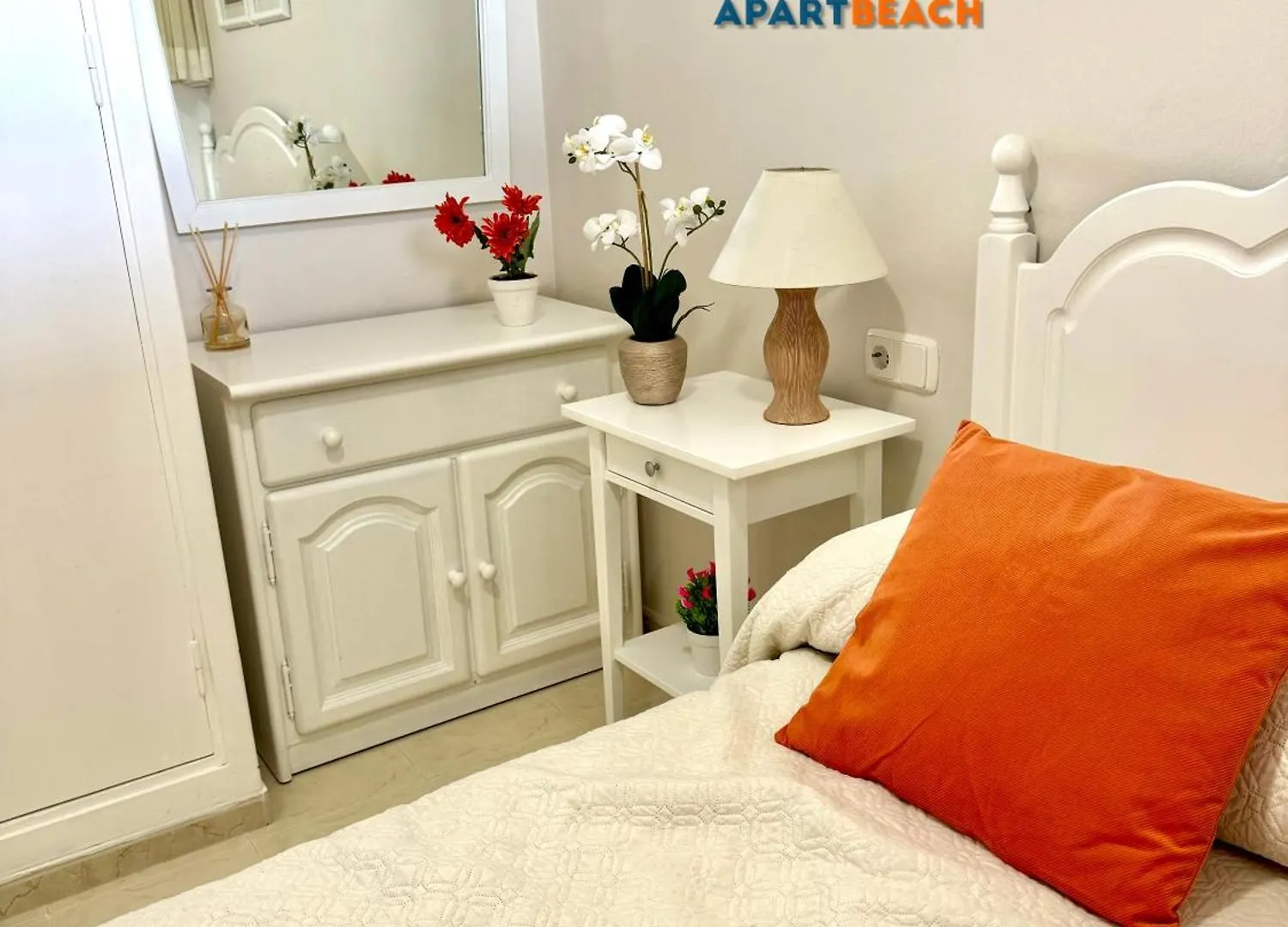 Apartment Apartbeach San Sebastian Junto Playa Larga Y Cala Dorada Salou Spain
